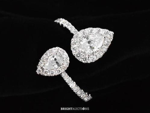 White Gold Ring with Pear and Brilliant-Cut - 1.25ct Diamond, Handtassen en Accessoires, Ringen, Nieuw, Dame, 17 tot 18, Zilver