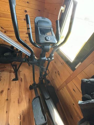 Crosstrainer disponible aux enchères