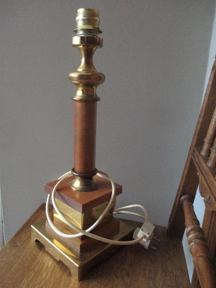Grote ( zware) kolom tafellamp, Maison & Meubles, Lampes | Lampes de table, Comme neuf, Moins de 50 cm, Bois, Métal, Autres matériaux