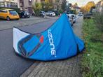 Kite Ozone Alpha V1 10m, Watersport en Boten, Kitesurfen, Ophalen of Verzenden, Zo goed als nieuw, 10 m², Kite
