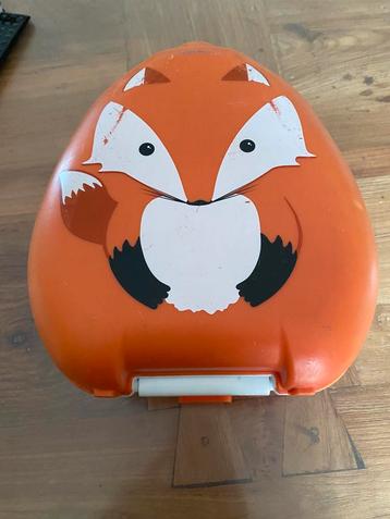 My Carry Potty. Vos Fox draagbaar wc potje auto beschikbaar voor biedingen