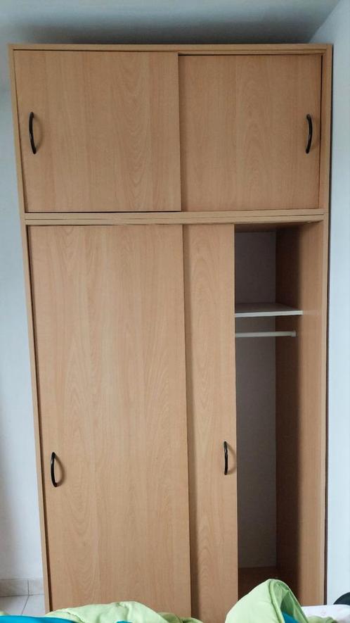 Garde robe avec penderie et dessus compris, Huis en Inrichting, Kasten | Kleerkasten, Zo goed als nieuw, Ophalen