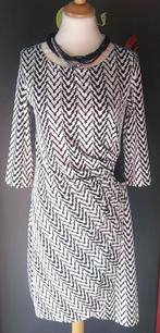 kleed C&A zwart wit maat 38, Kleding | Dames, Jurken, C&A, Ophalen of Verzenden