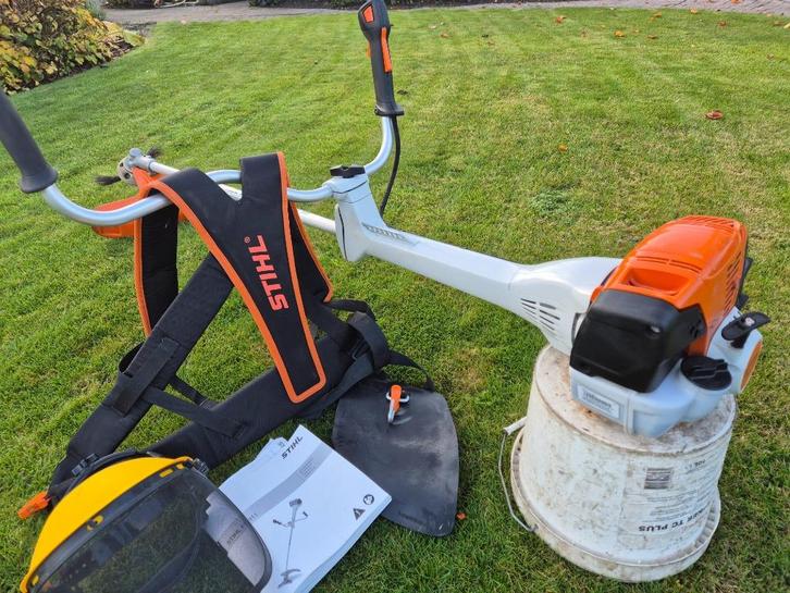 Stihl FS 311 bosmaaier (topstaat), Tuin en Terras, Bosmaaiers, Zo goed als nieuw, Benzine, Ophalen