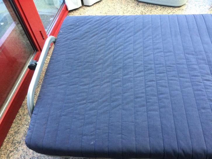 Opklapbed, Caravans en Kamperen, Luchtbedden, Zo goed als nieuw, Ophalen of Verzenden