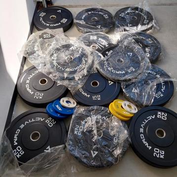 229 kilo nieuwe uit verpakking Olympi bumper plates en atx  beschikbaar voor biedingen