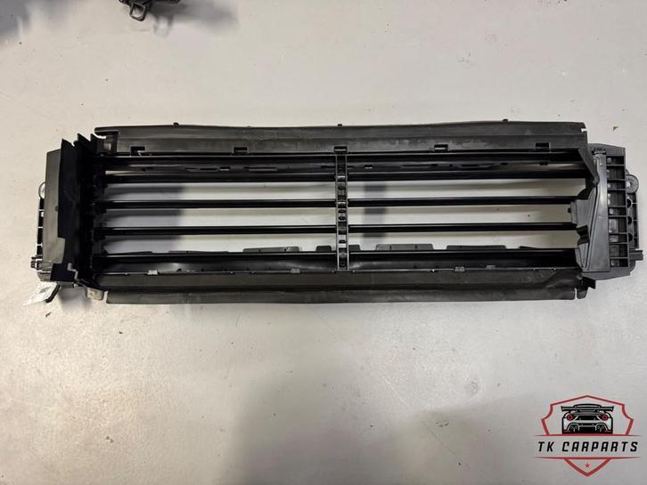 Skoda radiateur rooster/lamellen elektrisch, Auto-onderdelen, Airco en Verwarming, Skoda, Nieuw