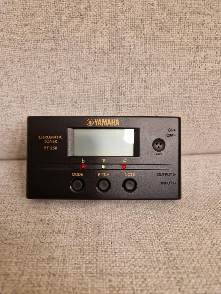Accordeur Chromatique Yamaha YT-250, Musique & Instruments, Instruments | Accessoires, Comme neuf, Enlèvement ou Envoi