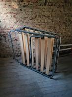 Logeerbed, Huis en Inrichting, Ophalen, Zo goed als nieuw