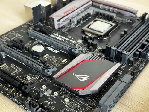 Intel Core i7 6700K - Asus ROG, Computers en Software, Moederborden, Zo goed als nieuw, Intel, DDR4, Ophalen