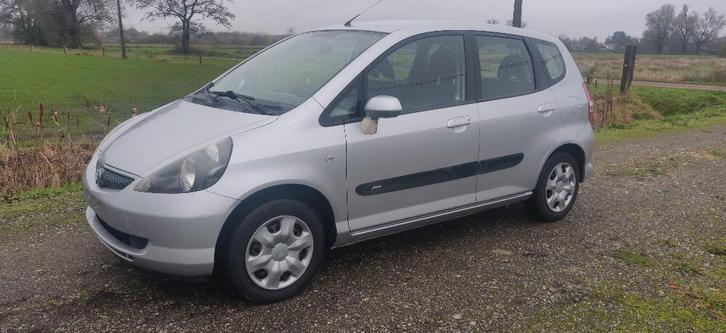 Honda Jazz 2005 133.000Km GEKEURD/GARANTIE, Auto's, Honda, Bedrijf, Jazz, ABS, Airbags, Airconditioning, Centrale vergrendeling