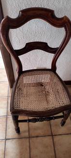 Antieke houten stoel, Ophalen