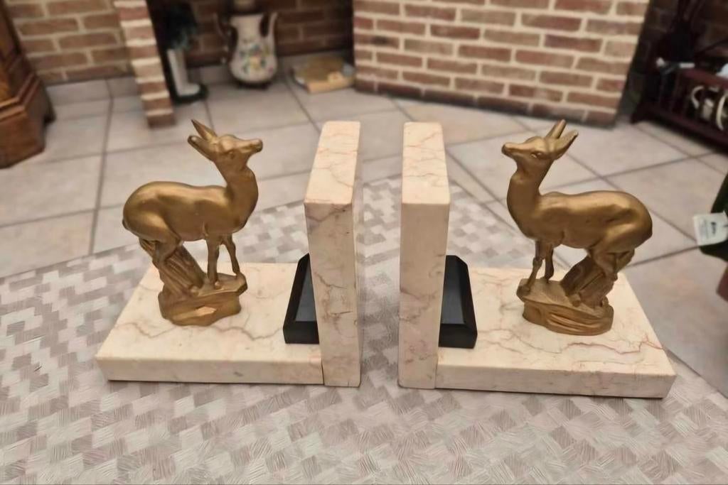 Marmeren boekensteunen met koperen/bronzen herten erop, Ophalen of Verzenden, Zo goed als nieuw