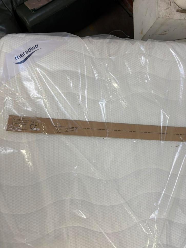 Nieuwe Meradiso Eenpersoonsmatras 90x200 cm Nieuw, Huis en Inrichting, Slaapkamer | Matrassen en Bedbodems, Matras, Eenpersoons