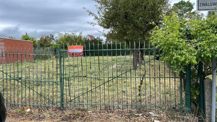 Goed gelegen bouwgrond in Kortrijk, Immo, Gronden en Bouwgronden, 500 tot 1000 m², Verkoop zonder makelaar