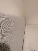 Bed 160x200 cm + matras, Ophalen, Zo goed als nieuw, Matras