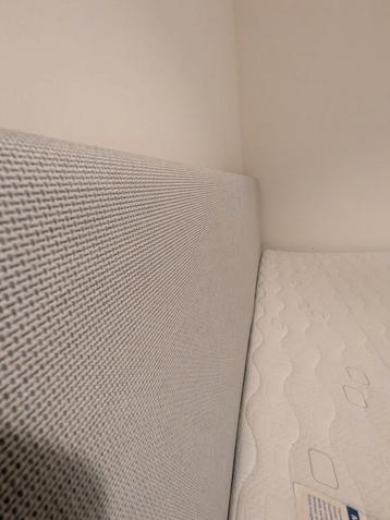 Lit 160x200 cm + matelas, Enlèvement, Comme neuf, Matelas