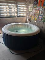 Opblaasbare Jacuzzi 4 pers., Ophalen, Zo goed als nieuw, Afdekzeil, Opblaasbaar