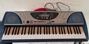 Synthétiseur Yamaha psr- 240, Musique & Instruments, Enlèvement ou Envoi, Utilisé, Yamaha