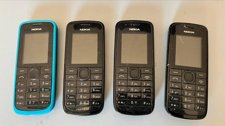 4 téléphones portables Nokia, Télécoms, Téléphonie mobile | Nokia, Utilisé, Sans abonnement, Sans simlock, Classique ou Candybar