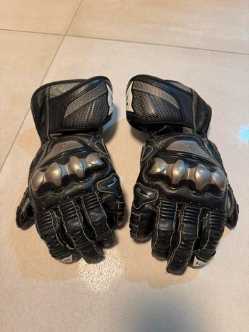 Dianese Full Metal 7 - maat 8.5 (M) beschikbaar voor biedingen