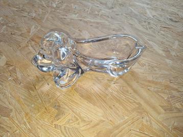 Potje/Asbak in de vorm van een hond.  beschikbaar voor biedingen