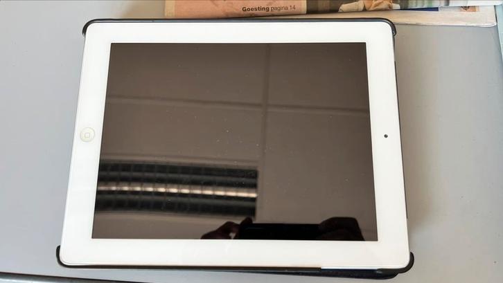 Ipad 2 Wifi + 3G met 32 Gb inclusief beschermhoes, Computers en Software, Apple iPads, Zo goed als nieuw, Apple iPad, Wi-Fi en Mobiel internet