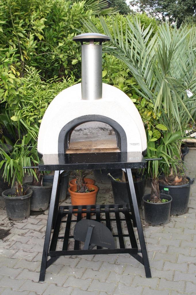 Nieuwe houtgestookte pizzaoven AMALFI AD70 black plain, Tuin en Terras, Barbecue-accessoires, Nieuw, Ophalen