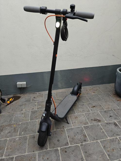 Elektrische step - Ninebot F30E, Fietsen en Brommers, Steps, Zo goed als nieuw, Elektrische step (E-scooter), Ophalen