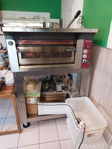 Four à pizza Diamond beschikbaar voor biedingen