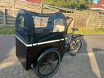 Elektrische bakfiets met huif. kan bezorgd worden, Fietsen en Brommers, Ophalen of Verzenden, Zo goed als nieuw, Elektrisch