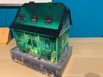 3D puzzel spookhuis met licht (Ravensburger) beschikbaar voor biedingen