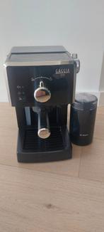 Espressomachine + elektrische kofffiebonenmaler, Electroménager, Cafetières, Comme neuf, Machine à espresso, Enlèvement, Café en grains