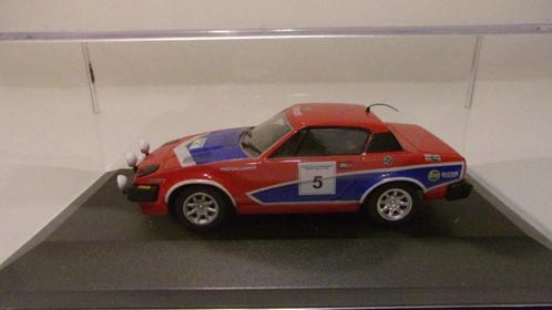 TRIUMPH TR7 V8.T.POND MANX RALLY 78.IXO 1/43 IMPEC + VITRINE, Hobby & Loisirs créatifs, Voitures miniatures | 1:43, Comme neuf