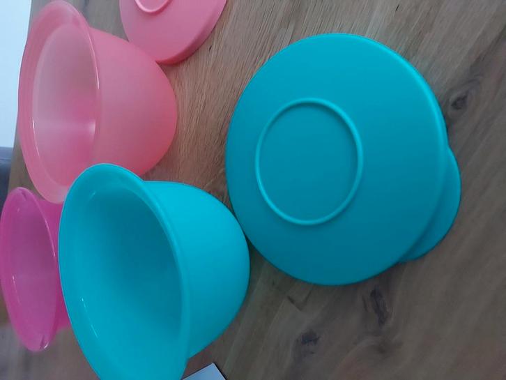 Tupperware ruimtekommen.. 3x 330ml, Huis en Inrichting, Keuken | Tupperware, Nieuw, Ophalen
