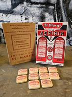 WWII US St.Mary's aspirin display with 10 tins, Ophalen of Verzenden