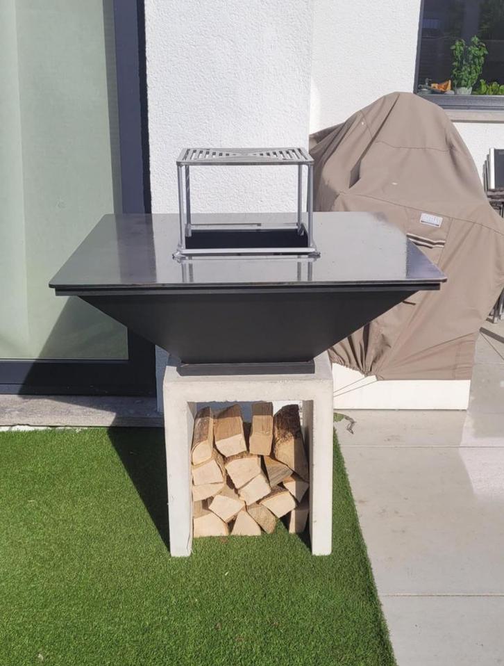 Plancha BBQ 100x100 (piece unique), Tuin en Terras, Houtskoolbarbecues, Nieuw, Met accessoires, Ophalen