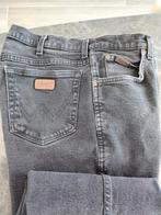 jeans Wrangler, couleur gris, noir, comme neuf., Vêtements | Hommes, Jeans, Enlèvement ou Envoi, Comme neuf, Gris