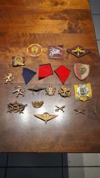 Leger badges en emblemen., Ophalen, Overige soorten, Embleem of Badge