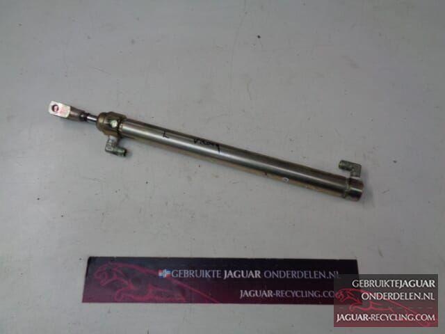 Cabriodak cilinder Jaguar XK8 links HJA8255CB, Auto-onderdelen, Dashboard en Schakelaars, Jaguar, Gebruikt, Ophalen of Verzenden