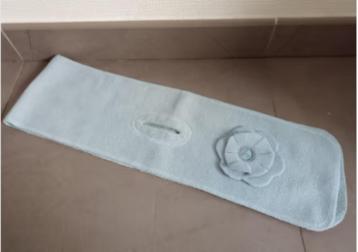 Sjaal voor kind beschikbaar voor biedingen