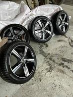 4 winterbanden + 17 inch Volvo V40 velgen - 205/50 R17, Auto-onderdelen, Banden en Velgen, Ophalen, 17 inch, Band(en), Personenwagen
