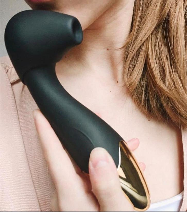 NIEUW! Exclusieve luchtdrukvibrator Noire Fontaine, Handtassen en Accessoires, Uiterlijk | Lichaamsverzorging, Nieuw, Overige typen