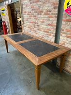 Eiken eettafel, Ophalen