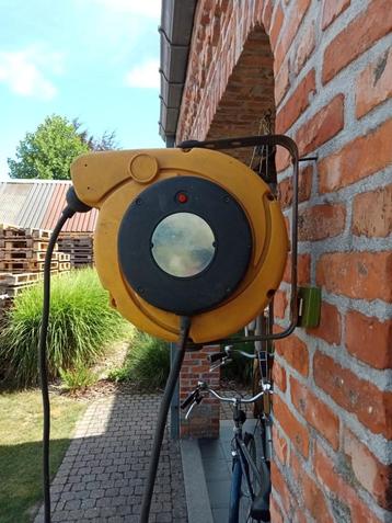 Elektrische kabel op rol,haspel beschikbaar voor biedingen