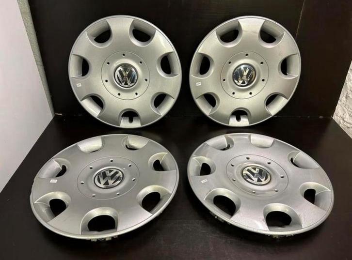 4 wieldoppen VW Touran Caddy Passat Golf 6.7.8 16", Auto diversen, Wieldoppen, Gebruikt, Ophalen of Verzenden