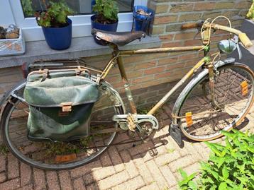 fiets te renoveren beschikbaar voor biedingen