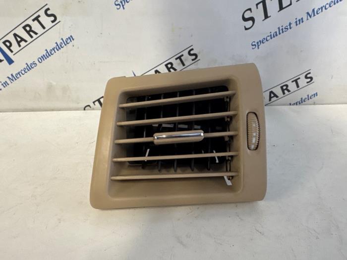 Luchtrooster Dashboard van een Mercedes R-Klasse, Auto-onderdelen, Dashboard en Schakelaars, Mercedes-Benz, Nieuw, 12 maanden garantie