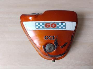 Suzuki AC 50  olietankje beschikbaar voor biedingen