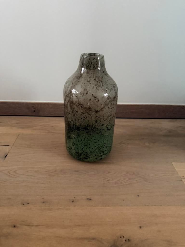 Stijlvolle glazen vaas – 33 cm hoog, Maison & Meubles, Accessoires pour la Maison | Vases, Comme neuf, Vert, Verre, Enlèvement